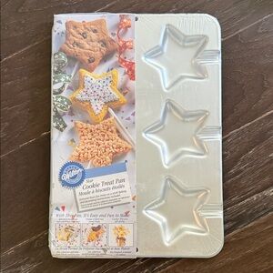 Wilton Star Cookie Treat Pan - Silver